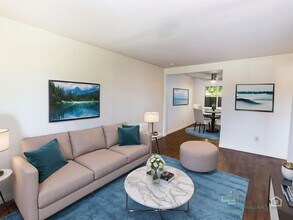 The Harmony Apartments in Beaverton, OR - Foto de edificio - Building Photo