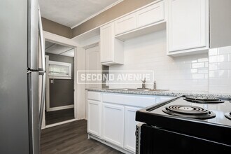 3811 E 36th St in Kansas City, MO - Foto de edificio - Building Photo