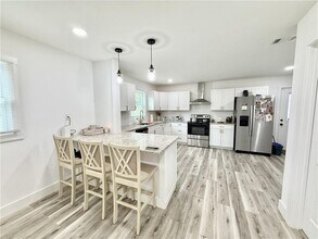 3188 Delmar Ln NW in Atlanta, GA - Building Photo - Building Photo