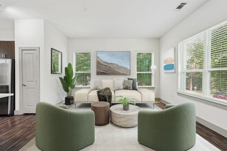 Creekside at Crabtree in Raleigh, NC - Foto de edificio - Building Photo