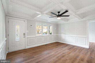 4421 Kenwood Dr in Woodbridge, VA - Building Photo - Building Photo