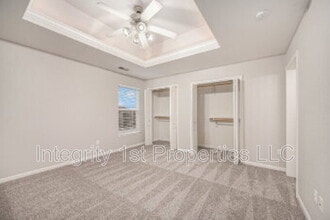 5941 NW 91st St in Kansas City, MO - Building Photo - Building Photo