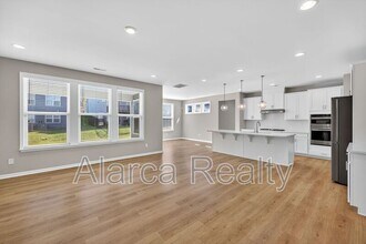 256 W Waterlynn Rd in Mooresville, NC - Building Photo - Building Photo