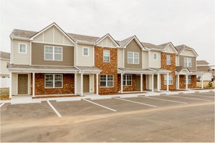 Millsprings Townhomes in Smyrna, TN - Building Photo