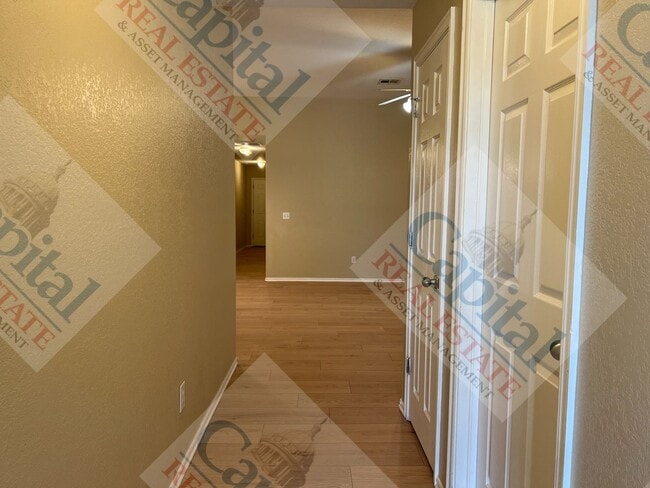 234 Cambridge Dr in Midwest City, OK - Building Photo - Building Photo