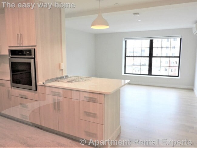 property at 10 Soden St