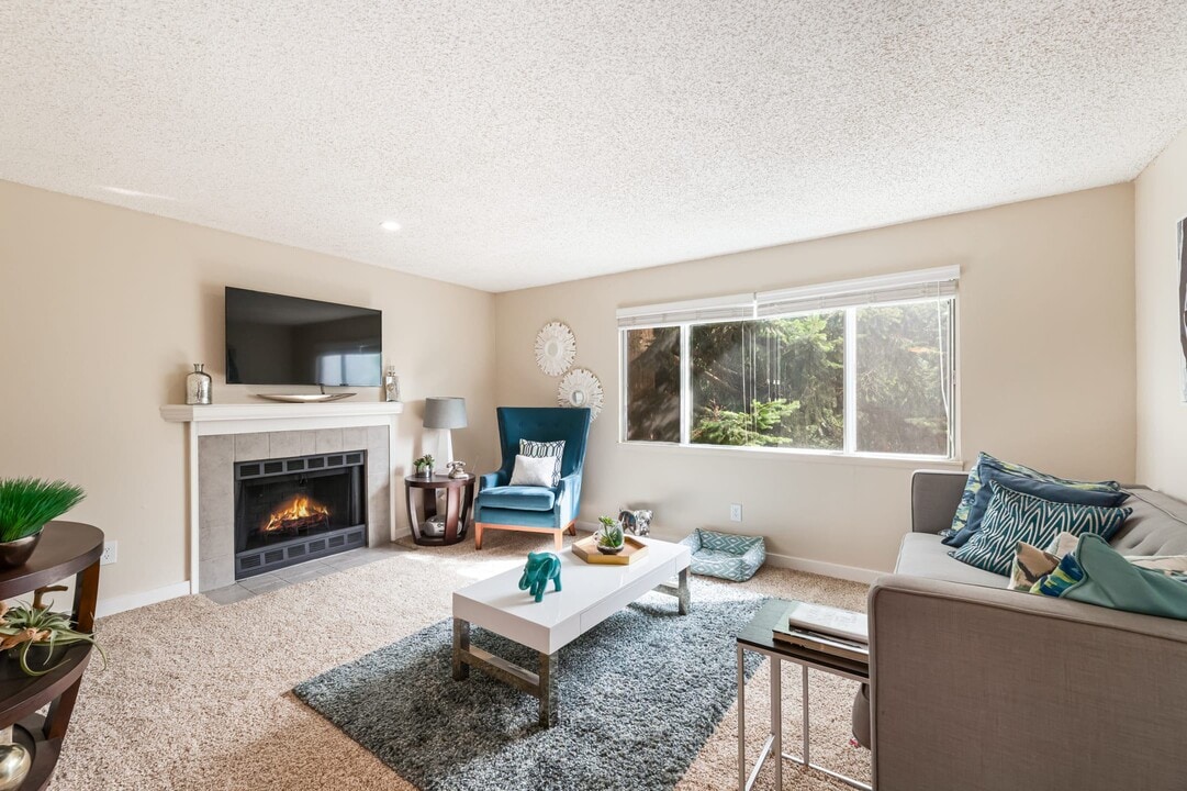 Encore Apartment Homes in Federal Way, WA - Foto de edificio