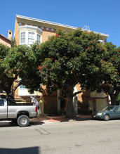 3235 Gough St in San Francisco, CA - Foto de edificio - Building Photo