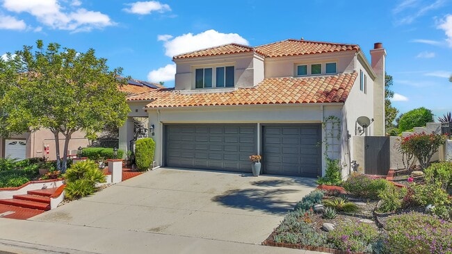 12 Bergamo in Laguna Niguel, CA - Building Photo - Building Photo