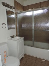 409 S Richmond Rd in Ridgecrest, CA - Building Photo - Building Photo