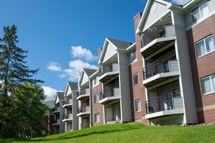 The Lexington Apartments & Townhomes