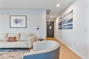 398 NE 5th St, Unit ID1372290P in Miami, FL - Building Photo