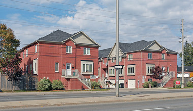 4200 Kingston Rd in Toronto, ON - Building Photo - Primary Photo