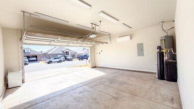 1617 Twin Oaks Cir in Odessa, TX - Building Photo - Building Photo