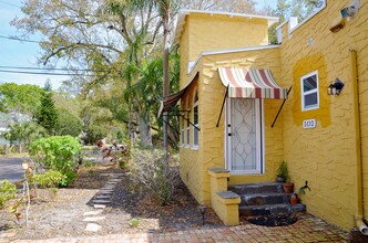 5132 25th Ave S in Gulfport, FL - Foto de edificio - Building Photo