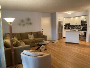 15496 Lakes of Delray Blvd-Unit -106 in Delray Beach, FL - Building Photo - Building Photo