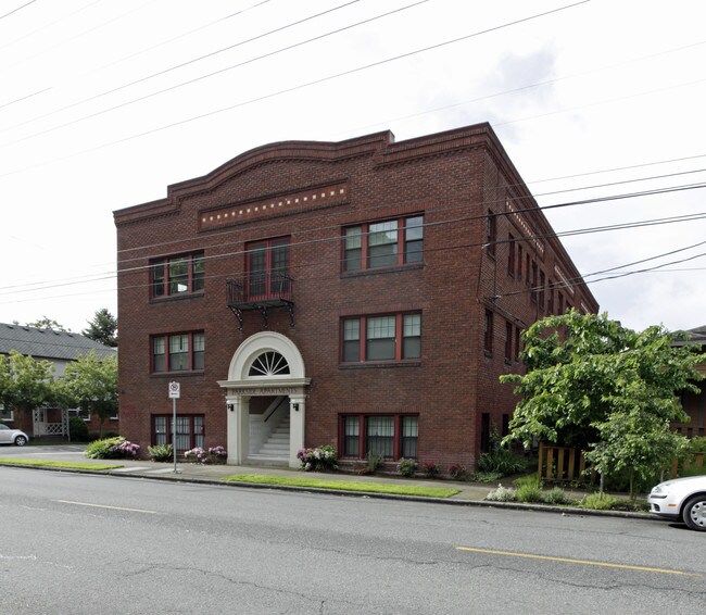 Parkside Apartments in Portland, OR - Building Photo - Building Photo