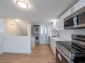 523 Danbury Rd, Unit 1532-6 in Wilton, CT - Building Photo - Building Photo