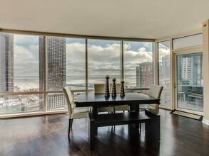 505 N McClurg Ct in Chicago, IL - Building Photo - Building Photo