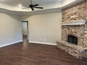 907 Jackie Ray in Whitehouse, TX - Building Photo - Building Photo