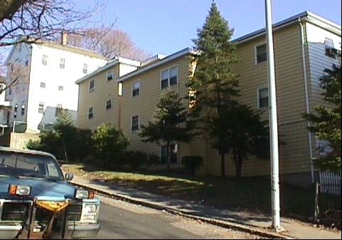 80 Seymour St in Worcester, MA - Foto de edificio