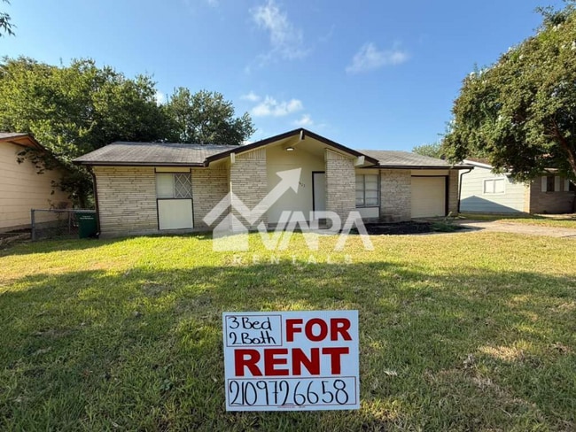 property at 4422 Desert View Dr