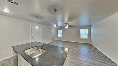 437 Stevens Pass in Oklahoma City, OK - Building Photo - Building Photo