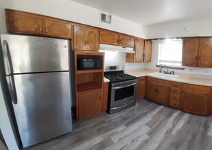 11031 Genetta Dr in Dallas, TX - Building Photo - Building Photo