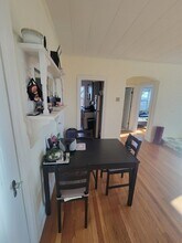 1666 Commonwealth Avenue, Unit 45 in Boston, MA - Foto de edificio - Building Photo