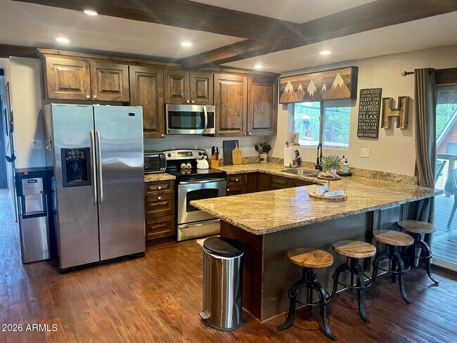 17455 Big Sky Dr in Munds Park, AZ - Building Photo - Building Photo