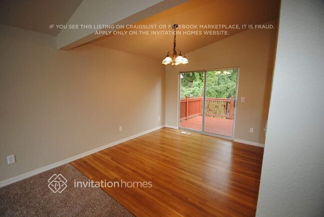 12636 SE 317th St in Auburn, WA - Foto de edificio - Building Photo