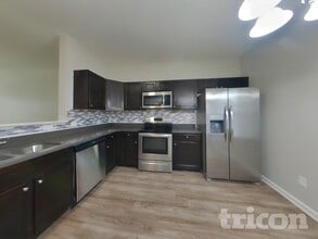 1069 Joselynn Drive, Unit 14102 in Gastonia, NC - Building Photo - Building Photo