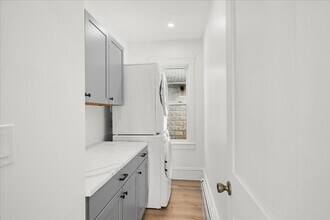 183 Vernon St in Worcester, MA - Building Photo - Building Photo