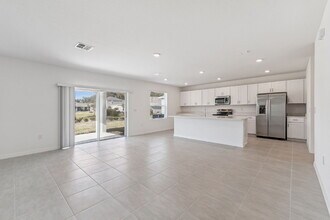 188 Jones Fish Camp Rd in Edgewater, FL - Building Photo - Building Photo