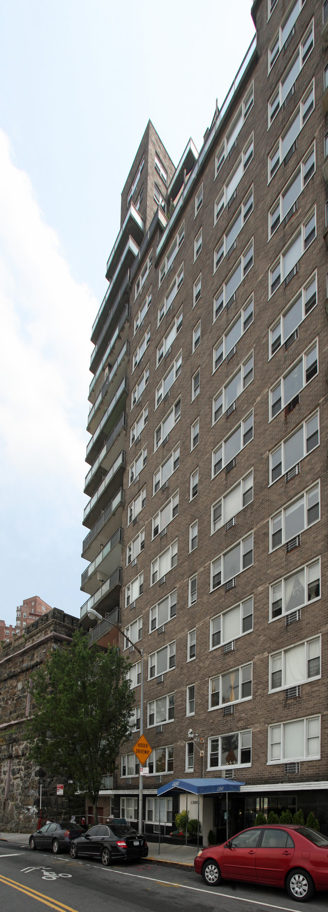 1380 Riverside Drive in New York, NY - Foto de edificio - Building Photo