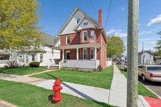 327 Main St in South Amboy, NJ - Building Photo - Building Photo