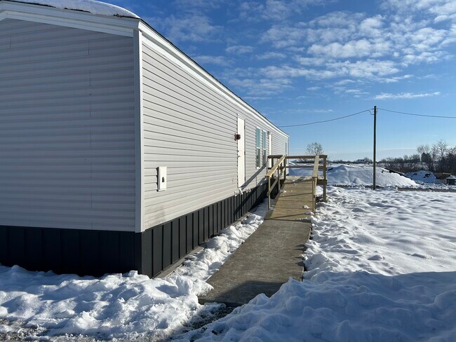 403 NW Park St in Lancaster, MO - Building Photo - Building Photo