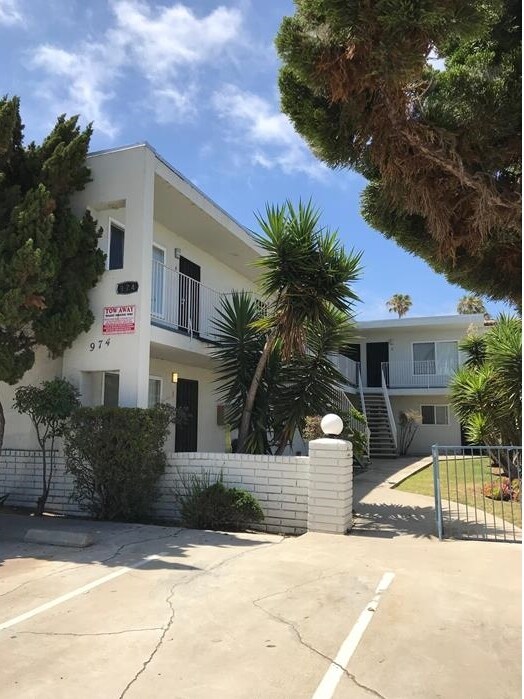 974 Thomas Ave in San Diego, CA - Building Photo