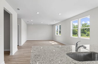 169 Stephanie Ct in Ashland City, TN - Building Photo - Building Photo