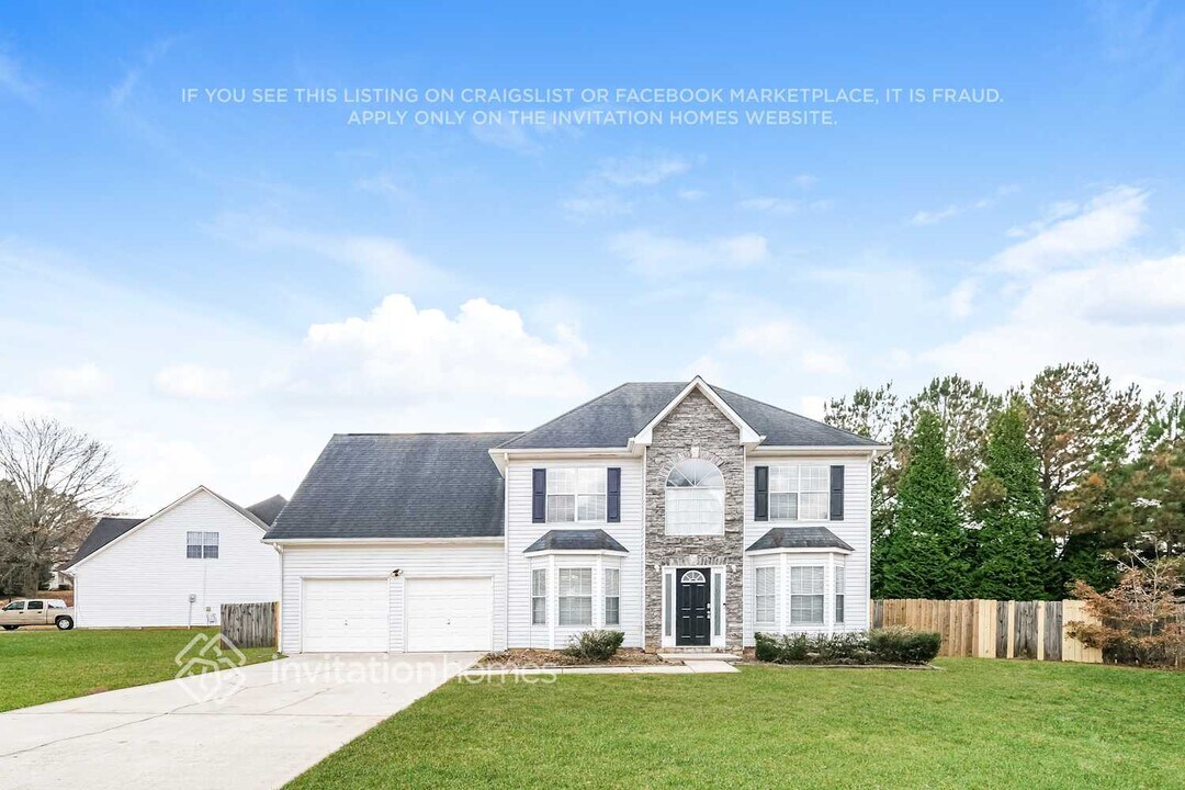 4217 Austin Lee TR SW in Snellville, GA - Building Photo