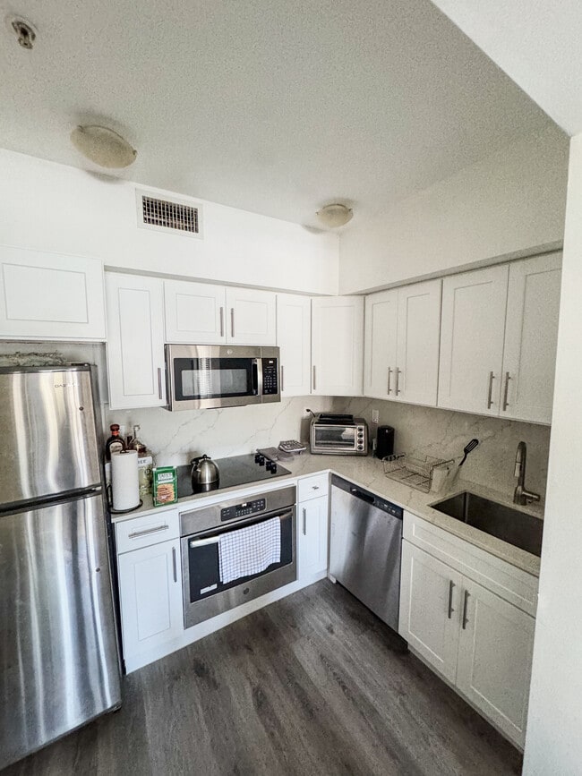 property at 810 7th St