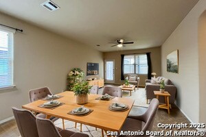 8406 Loska Grn in San Antonio, TX - Building Photo - Building Photo