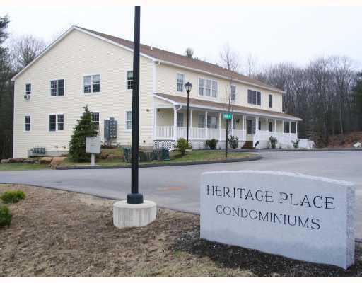 320 Bath Rd in Brunswick, ME - Foto de edificio - Building Photo