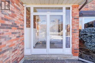 161 Valleymede Dr in Richmond Hill, ON - Building Photo - Building Photo