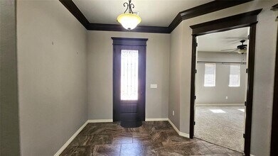 2017 Pembroke Ln in Edmond, OK - Building Photo - Building Photo