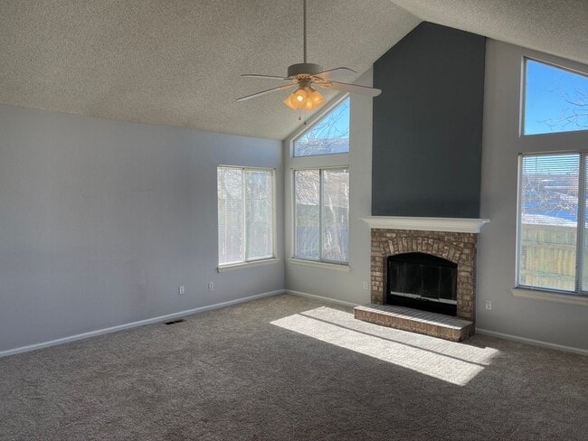 5675 S Jebel Way in Centennial, CO - Building Photo - Building Photo