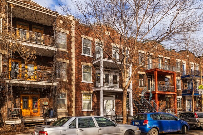 4239-4243 Chapleau St in Montréal, QC - Building Photo - Primary Photo