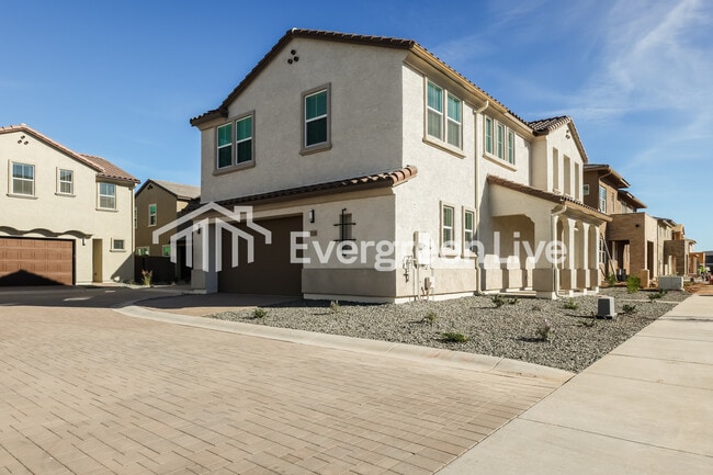 10138 E Ulysses Ave in Mesa, AZ - Building Photo - Building Photo
