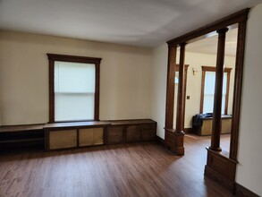 249 W 2nd St in Corning, NY - Building Photo - Building Photo