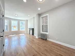 55 Liberty Street Wh, Unit 2 in Newburgh, NY - Foto de edificio - Building Photo